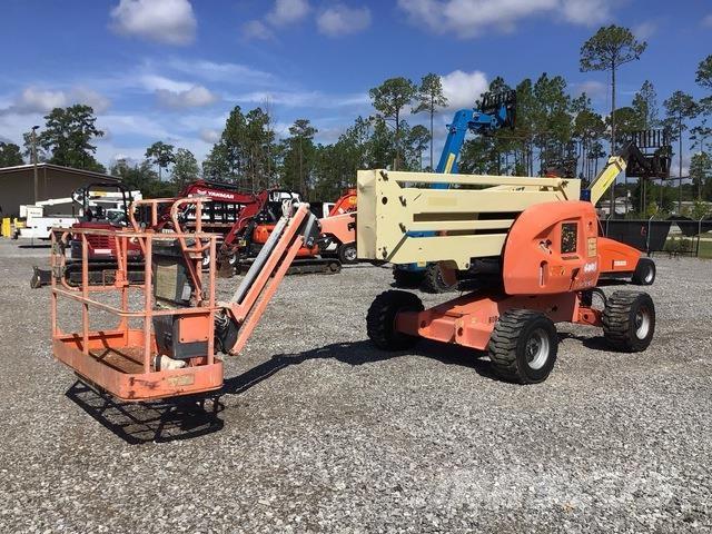 JLG 450AJ Articulated boom lifts