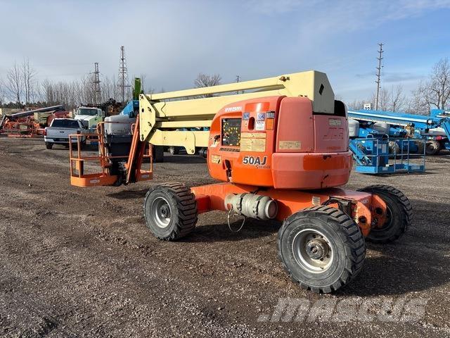 JLG 450AJ Articulated boom lifts