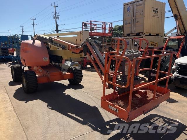 JLG 450AJ Articulated boom lifts