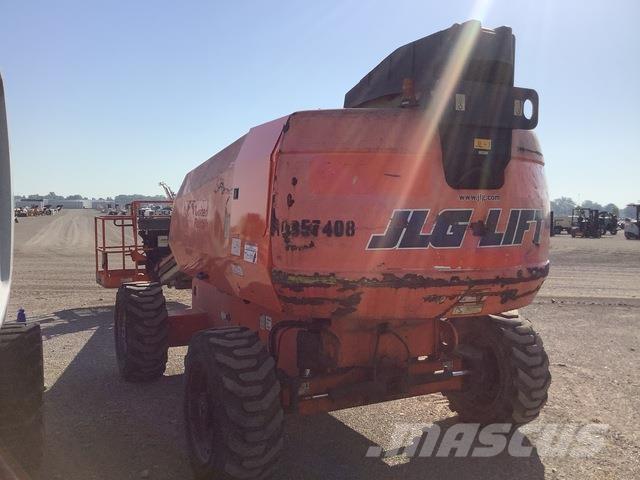 JLG 600S Telescopic boom lifts