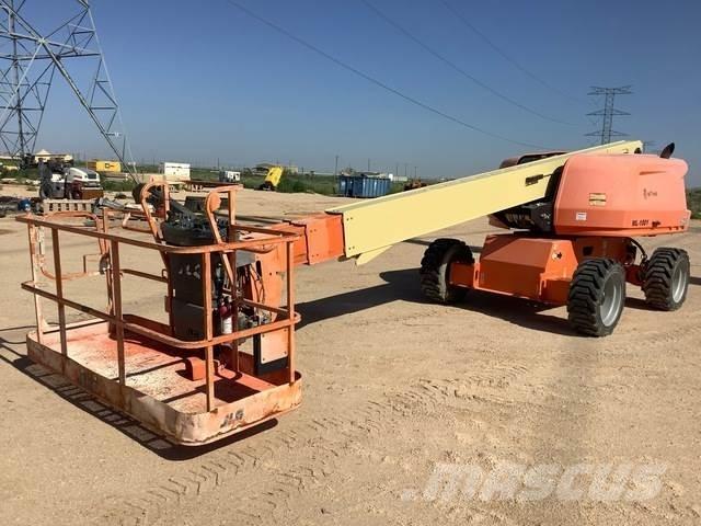 JLG 600S Telescopic boom lifts