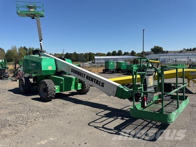 JLG 600S Telescopic boom lifts
