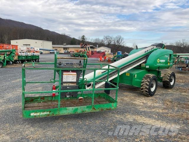 JLG 600S Telescopic boom lifts