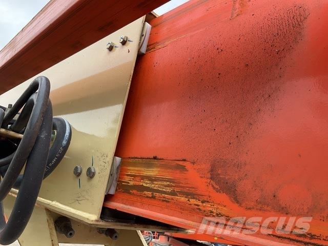JLG 660SJ Telescopic boom lifts