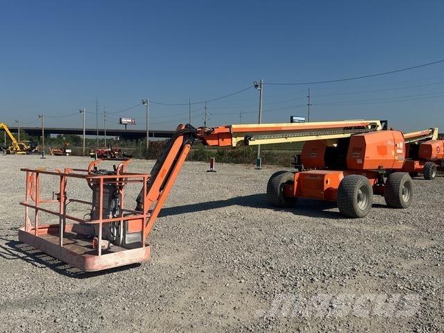 JLG 660SJ Telescopic boom lifts