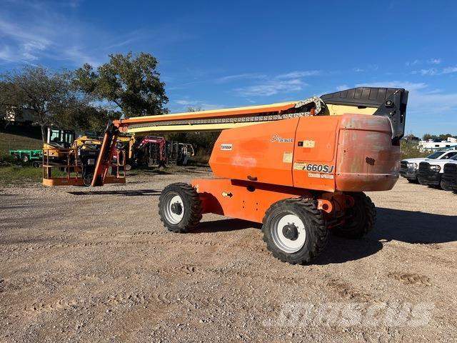 JLG 660SJ Telescopic boom lifts