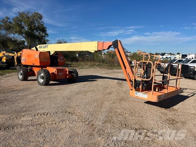 JLG 660SJ Telescopic boom lifts