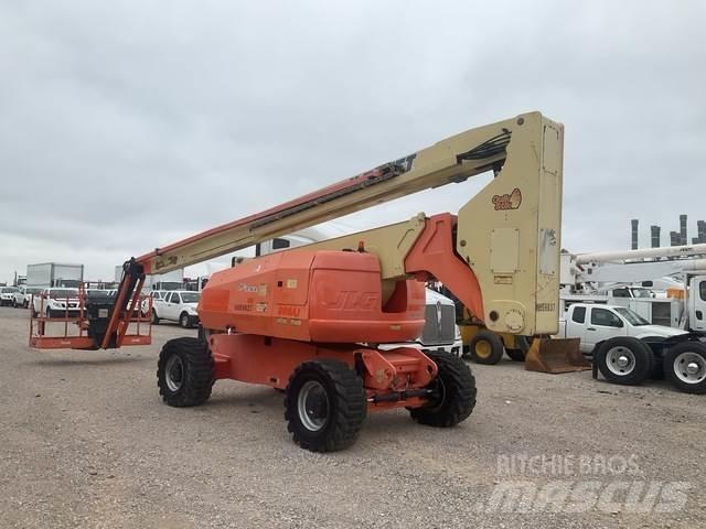 JLG 800AJ Articulated boom lifts