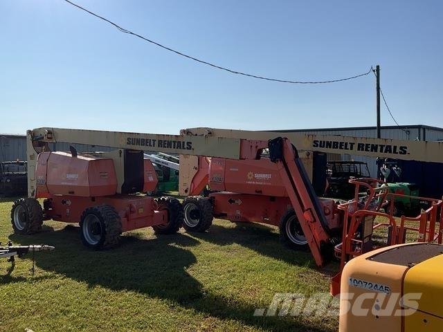 JLG 800AJ Articulated boom lifts