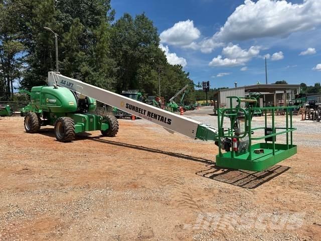 JLG 800S Telescopic boom lifts