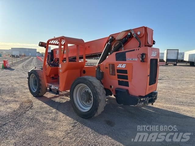 JLG 8042 Telescopic handlers