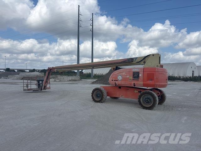 JLG 860SJ Telescopic boom lifts