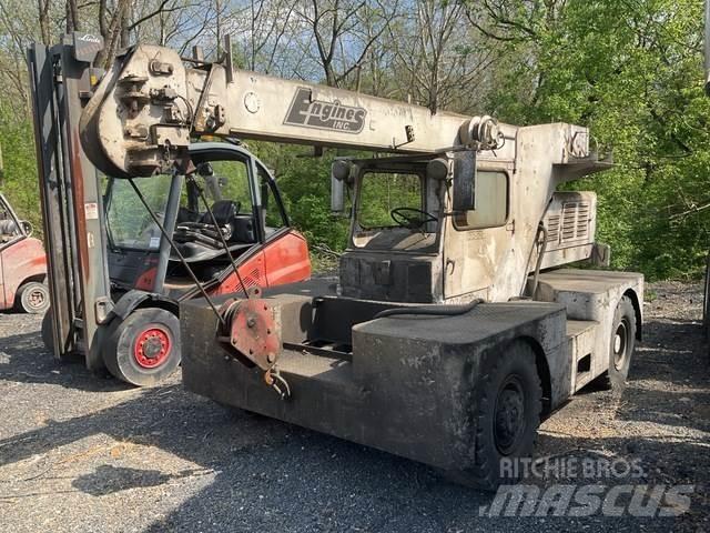 JLG 886 Other Cranes