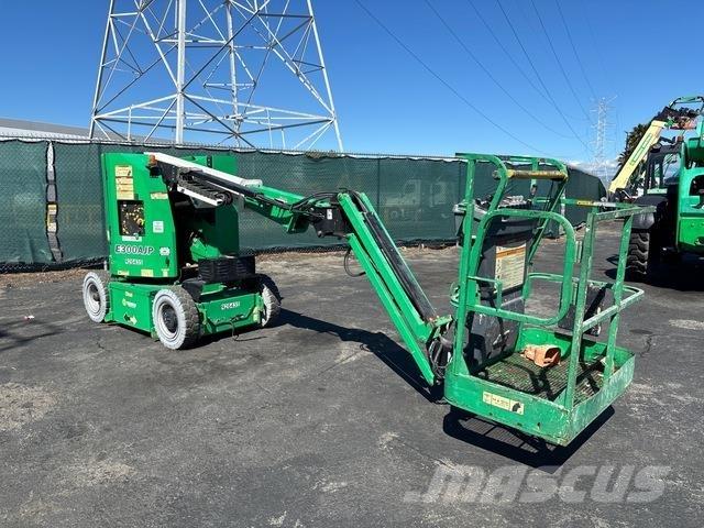 JLG E300 AJP Articulated boom lifts
