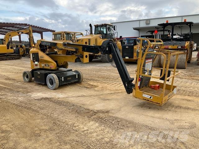 JLG E400AJPN Articulated boom lifts