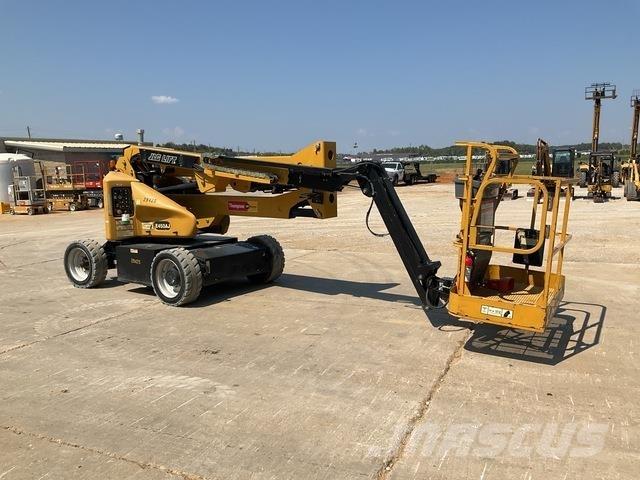 JLG E450AJ Articulated boom lifts