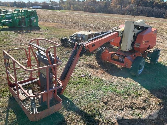 JLG H340AJ Articulated boom lifts