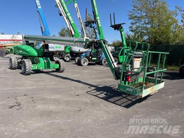 JLG M600JP Articulated boom lifts