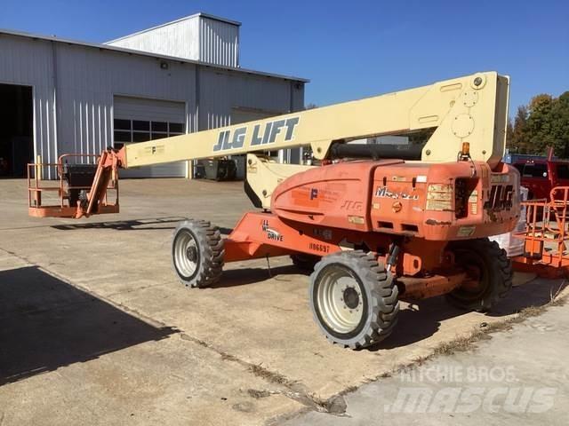 JLG M600JP Articulated boom lifts