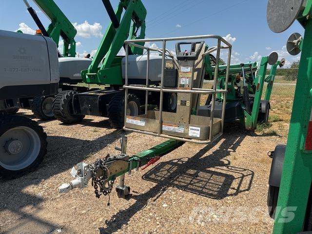 JLG T500J Trailer mounted platforms