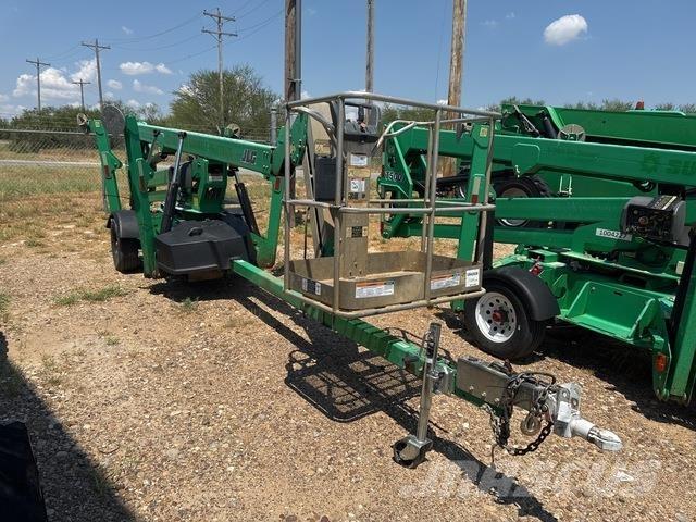 JLG T500J Trailer mounted platforms