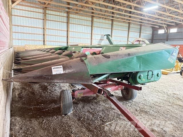 John Deere 843 Other