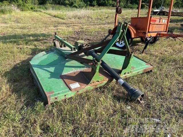 John Deere MX6 Pasture mowers and toppers