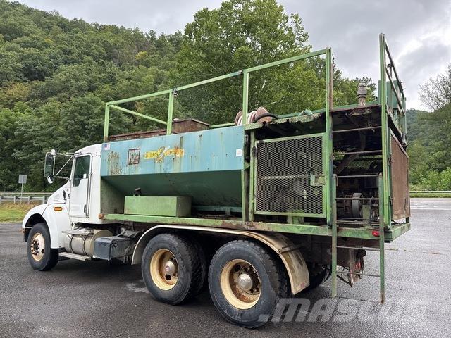 Kenworth  Farm machinery