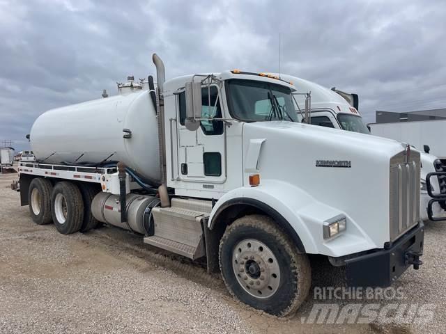 Kenworth T-800 Commercial vehicle