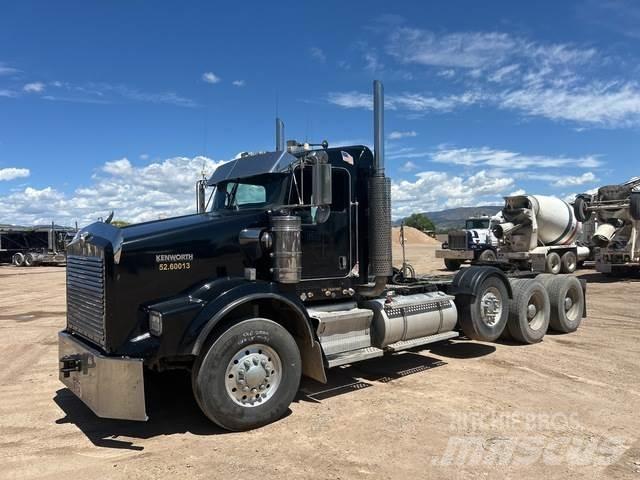 Kenworth T-800 Prime Movers