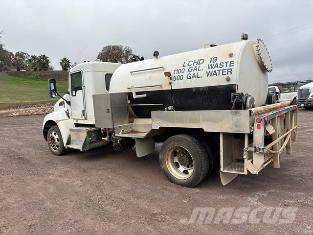 Kenworth T270 Commercial vehicle