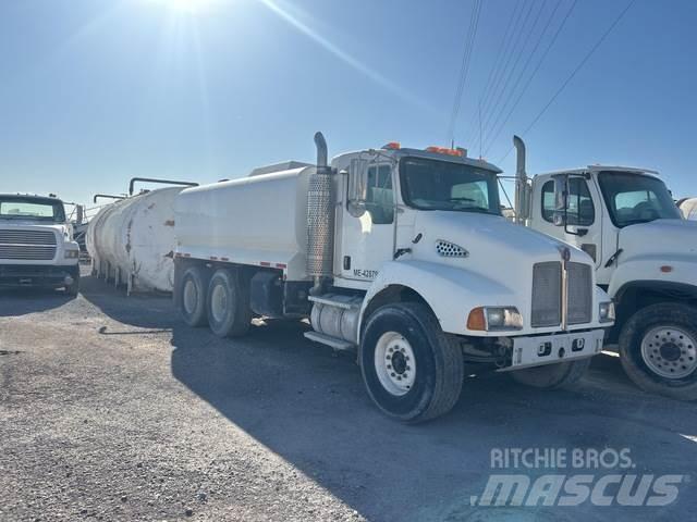 Kenworth T300 Water bowser