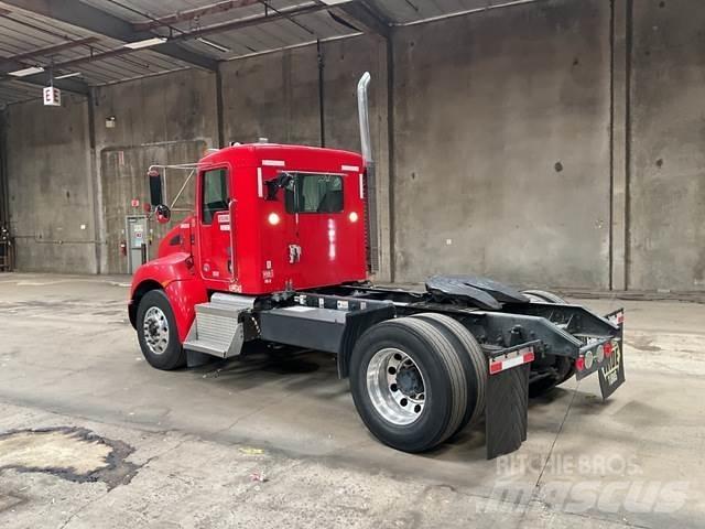 Kenworth T370 Prime Movers