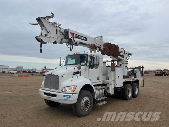 Kenworth T370 Truck mounted drill rig