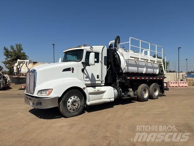 Kenworth T660 Commercial vehicle