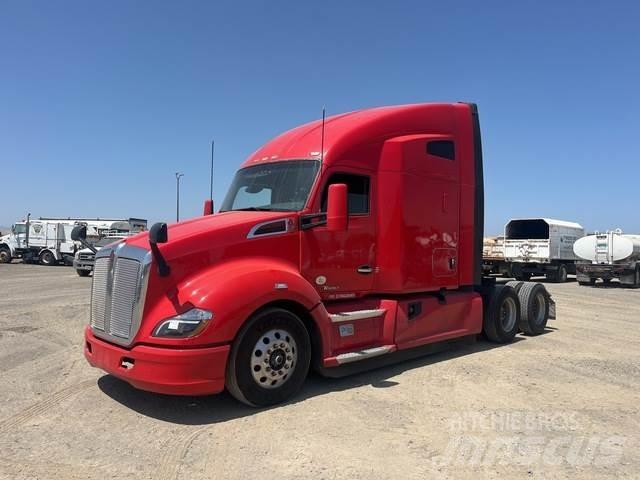 Kenworth T680 Prime Movers