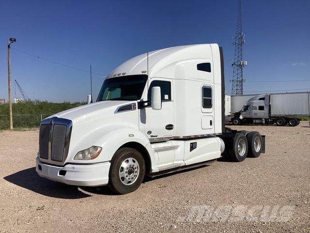Kenworth T680 Prime Movers