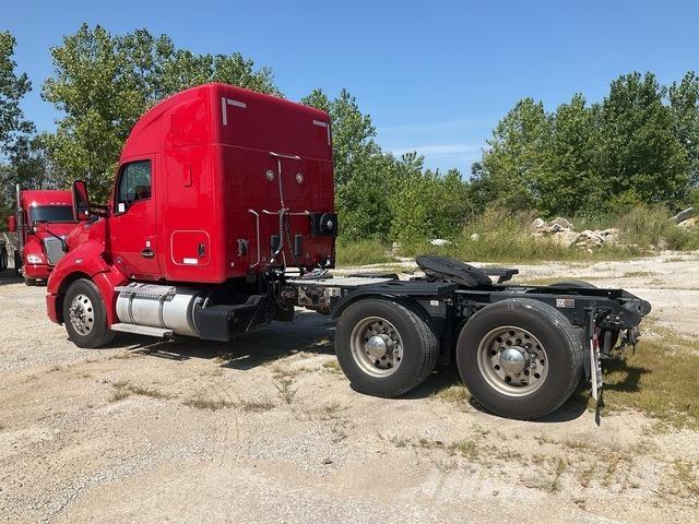 Kenworth T680 Prime Movers