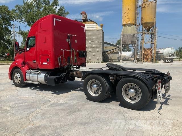 Kenworth T680 Prime Movers