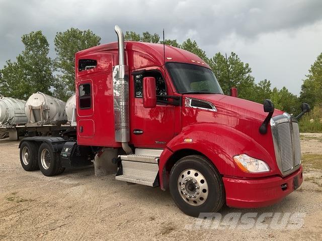 Kenworth T680 Prime Movers