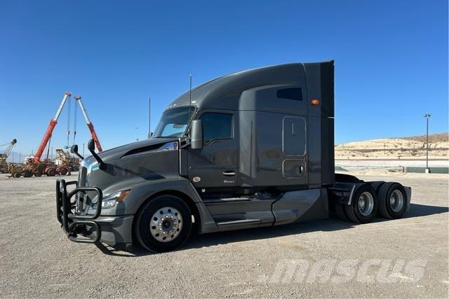 Kenworth T680 Prime Movers