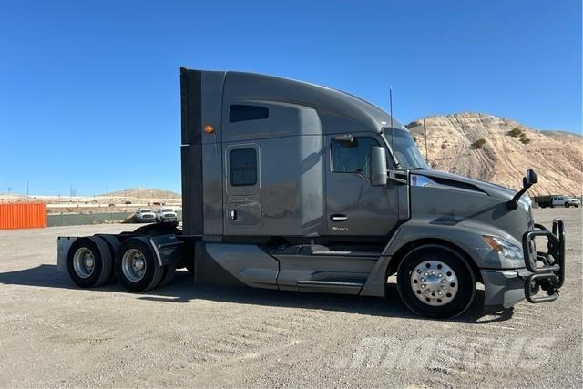 Kenworth T680 Prime Movers