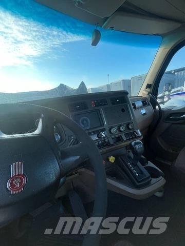 Kenworth T680 Prime Movers