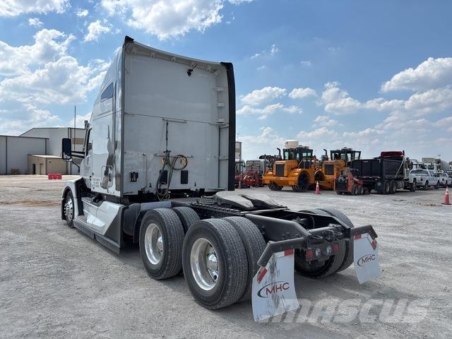 Kenworth T680 Prime Movers