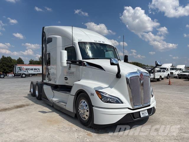 Kenworth T680 Prime Movers