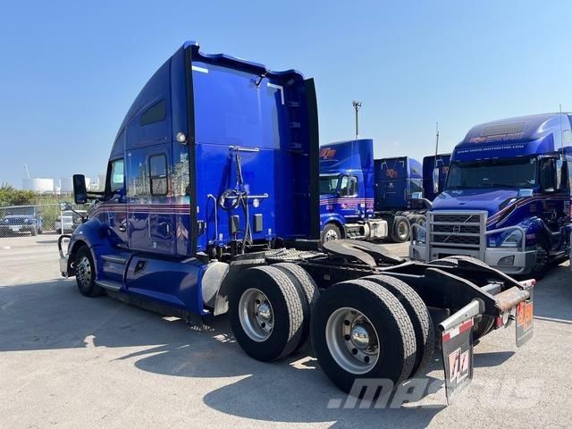Kenworth T680 Prime Movers