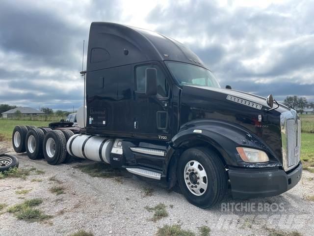 Kenworth T700 Prime Movers