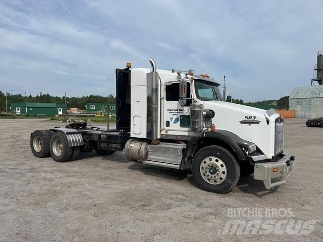 Kenworth T800 Prime Movers