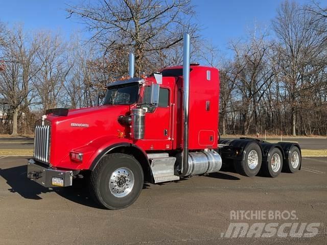 Kenworth T800 Prime Movers