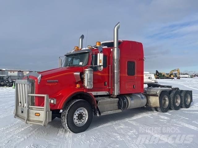 Kenworth T800 Prime Movers